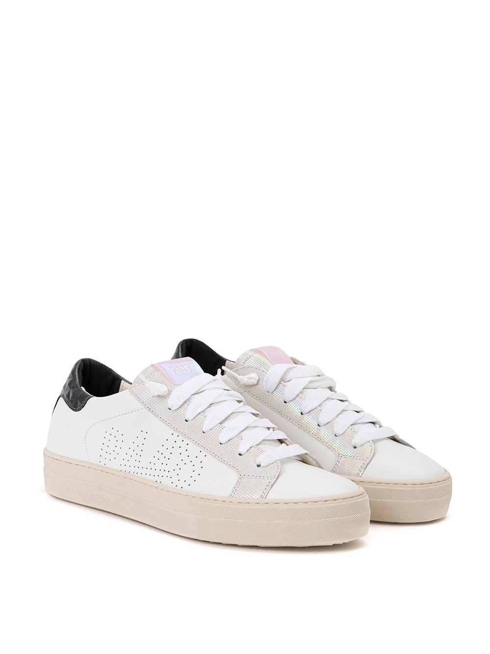 P448
Sleek White Leather Sneakers