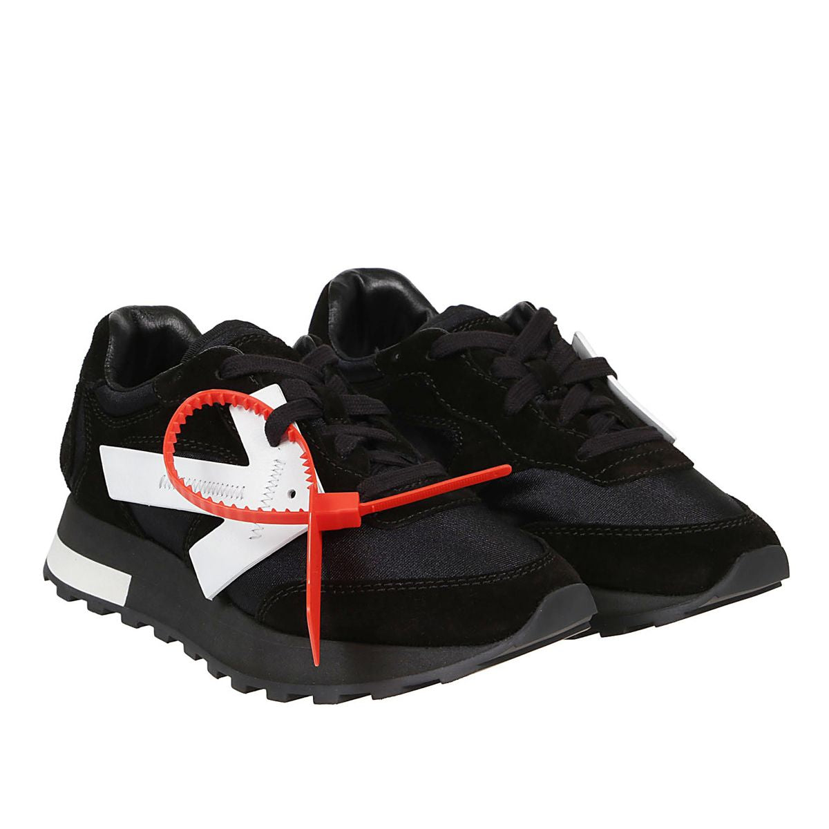 OFF-WHITE
Chic Suede Arrow Lace-Up Sneakers